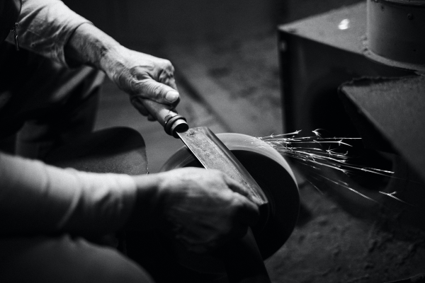 Sharpening a blade